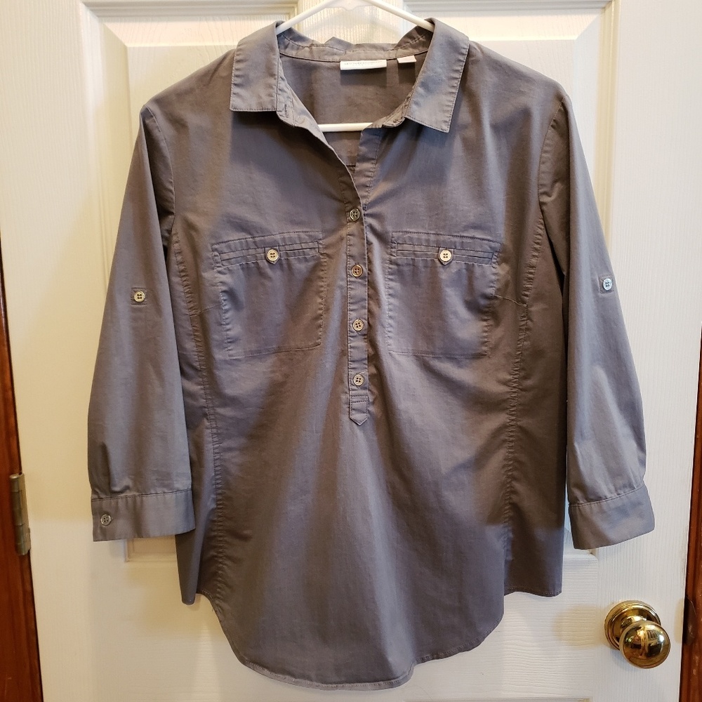 New York & Company Stretch top Grey 3/4 sleeves
